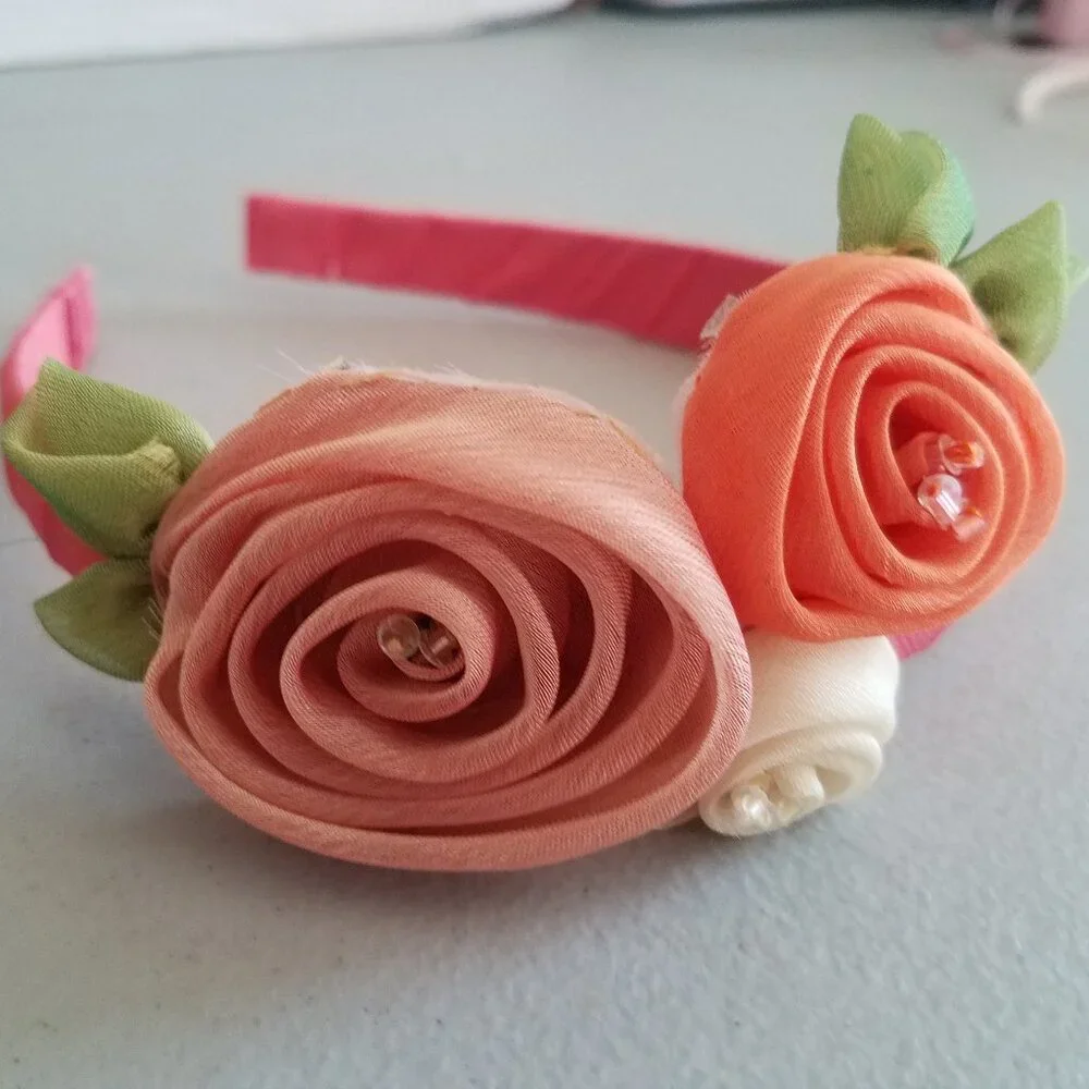 NEW Stunning‎ Handmade Girls Headband Coral Peach Ivory Silk Flowers
